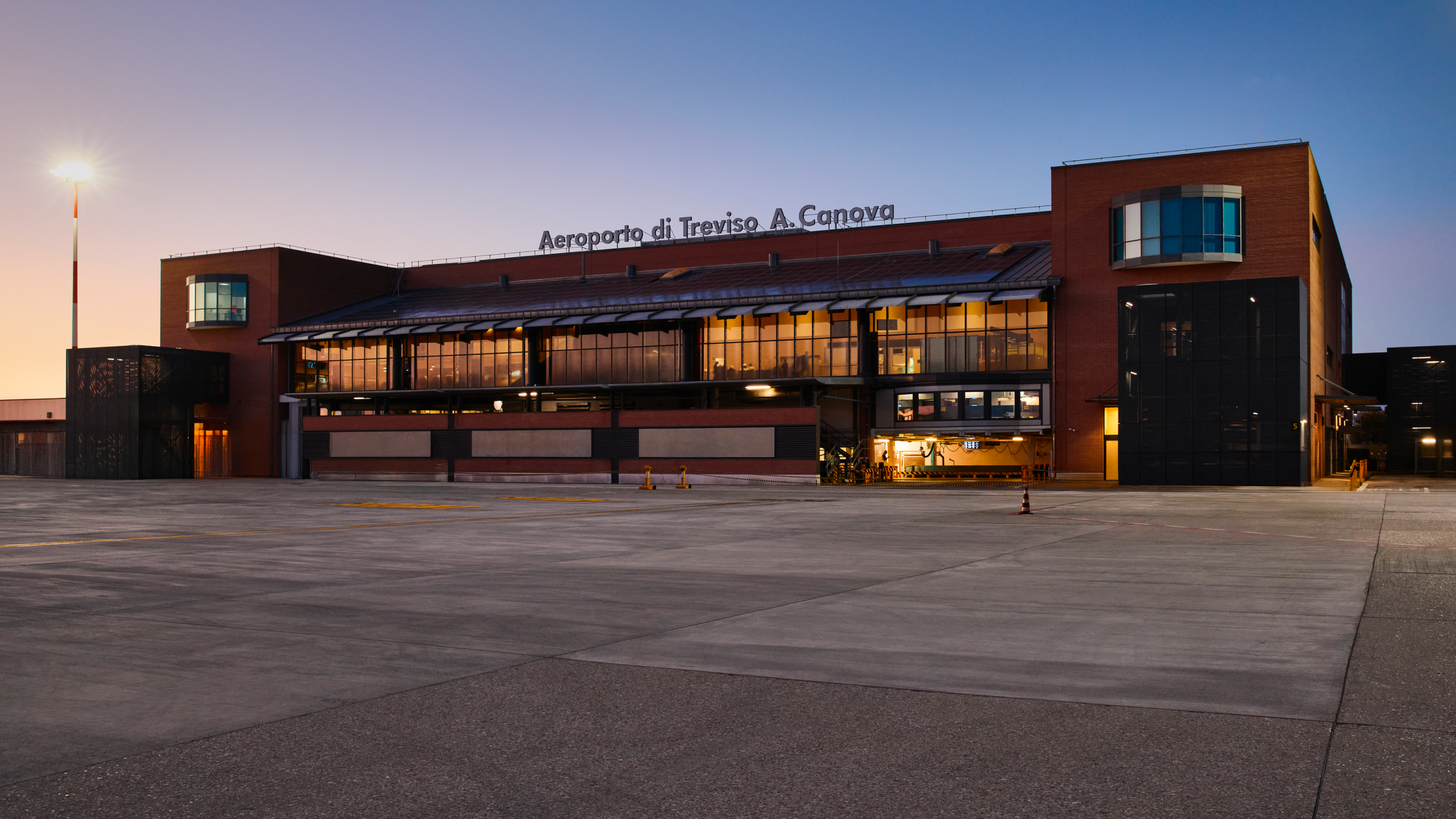 Hub portuali, interporti e aeroporti